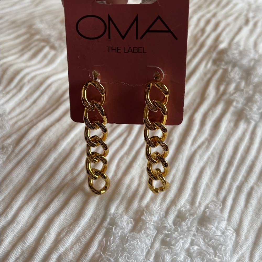Oma The Label Osa Drop Earrings In Gold-Tone New Dangle Earrings — image 7 of 8
